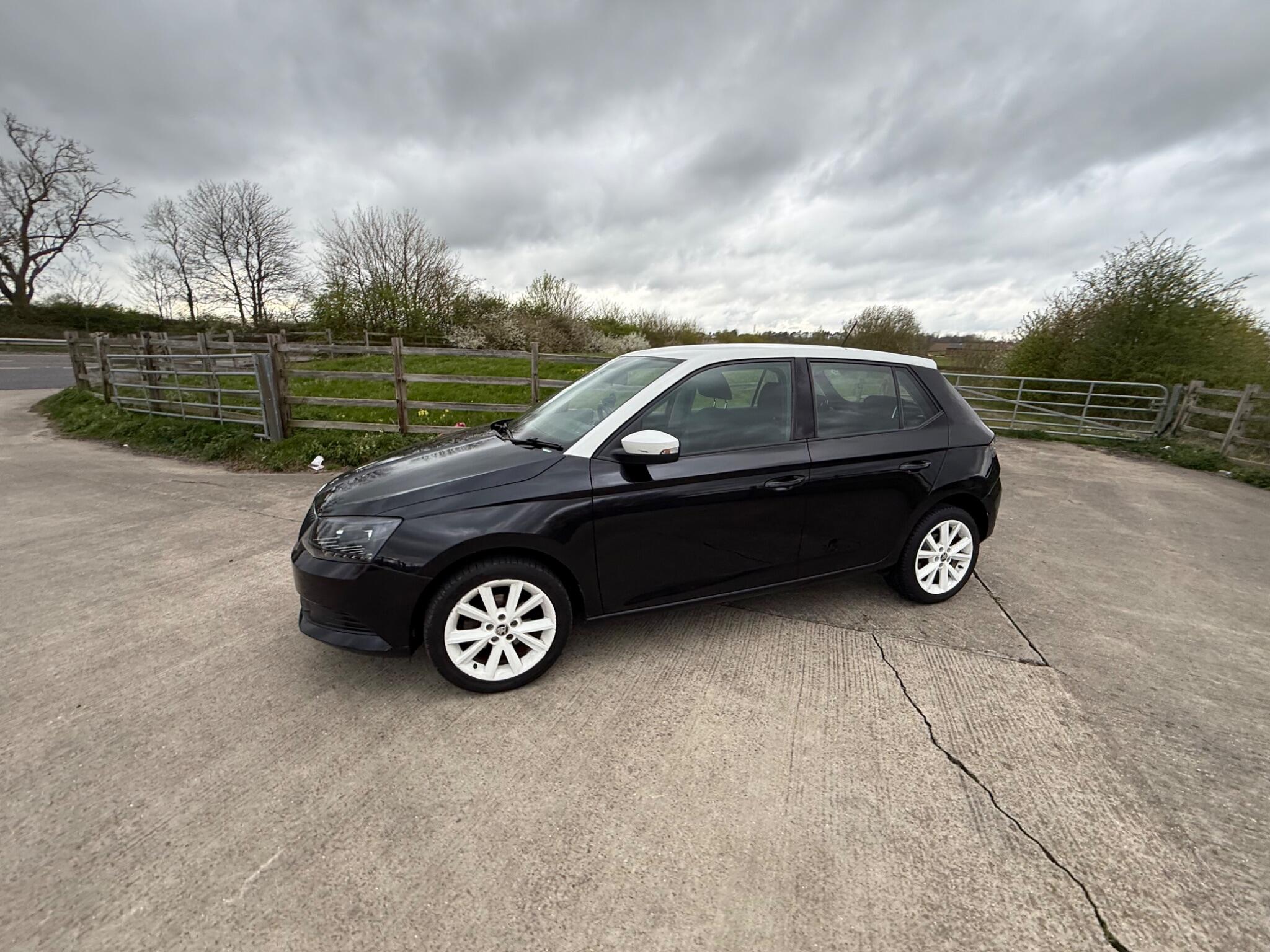 Skoda Fabia 1.0 TSI Colour Edition Euro 6 (s/s) 5dr — photo 54 of 90